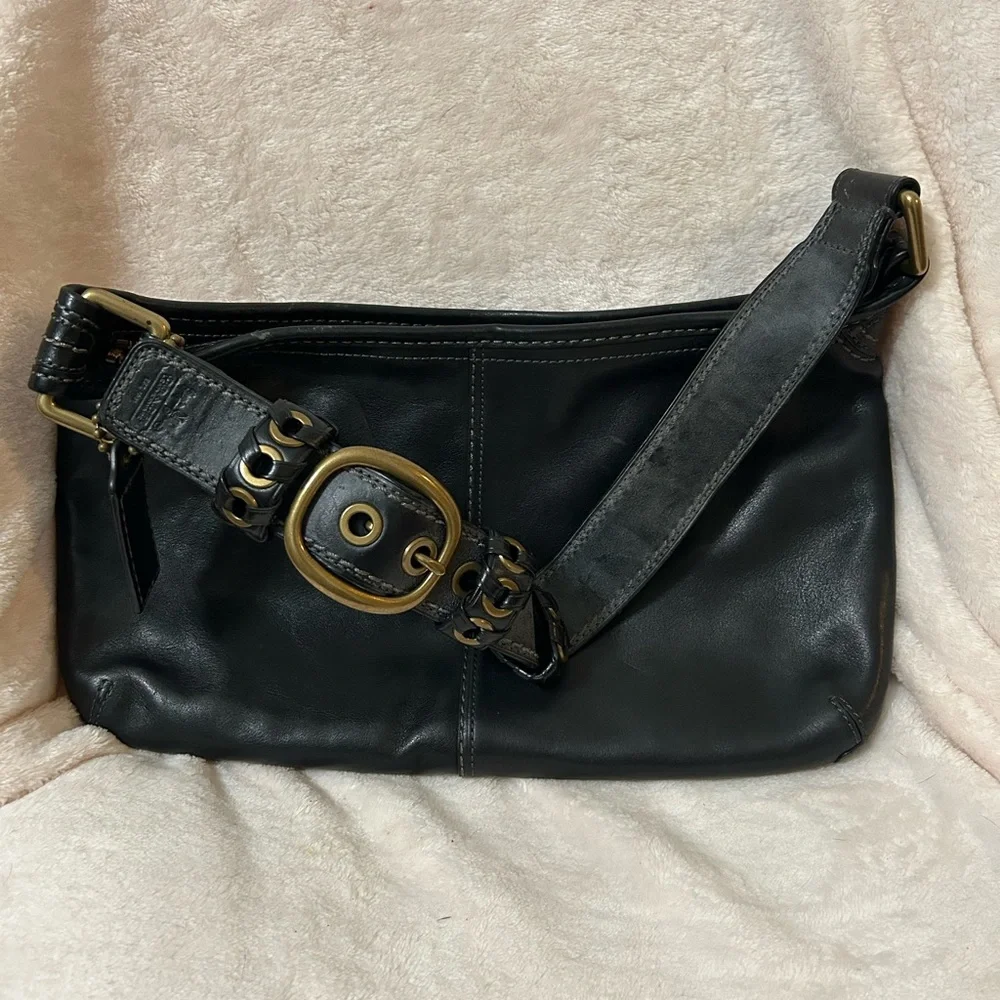 Coach Midnight Black Leather Shoulder Bag with Boho Brass Buckle - Picture 4 of 6